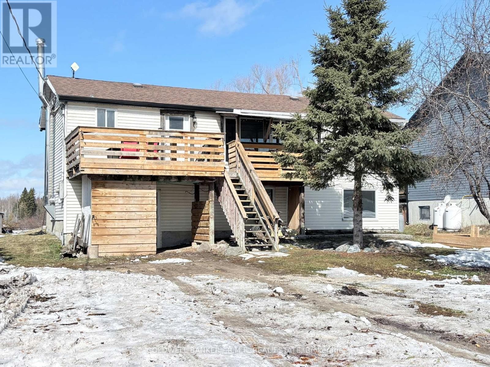 268 MCGUIRE BEACH ROAD photo 5