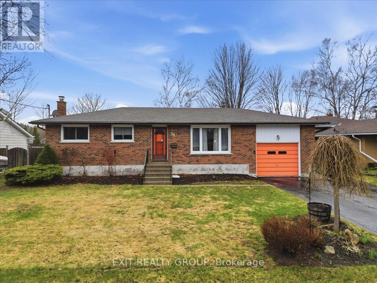 4 bed 2 bath single family at 98 DIVISION STREET S — $500,000