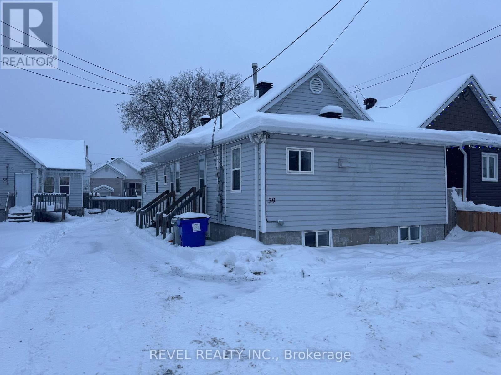 3 bed 3 bath multi-family at 39 MAPLE STREET N — $269,900