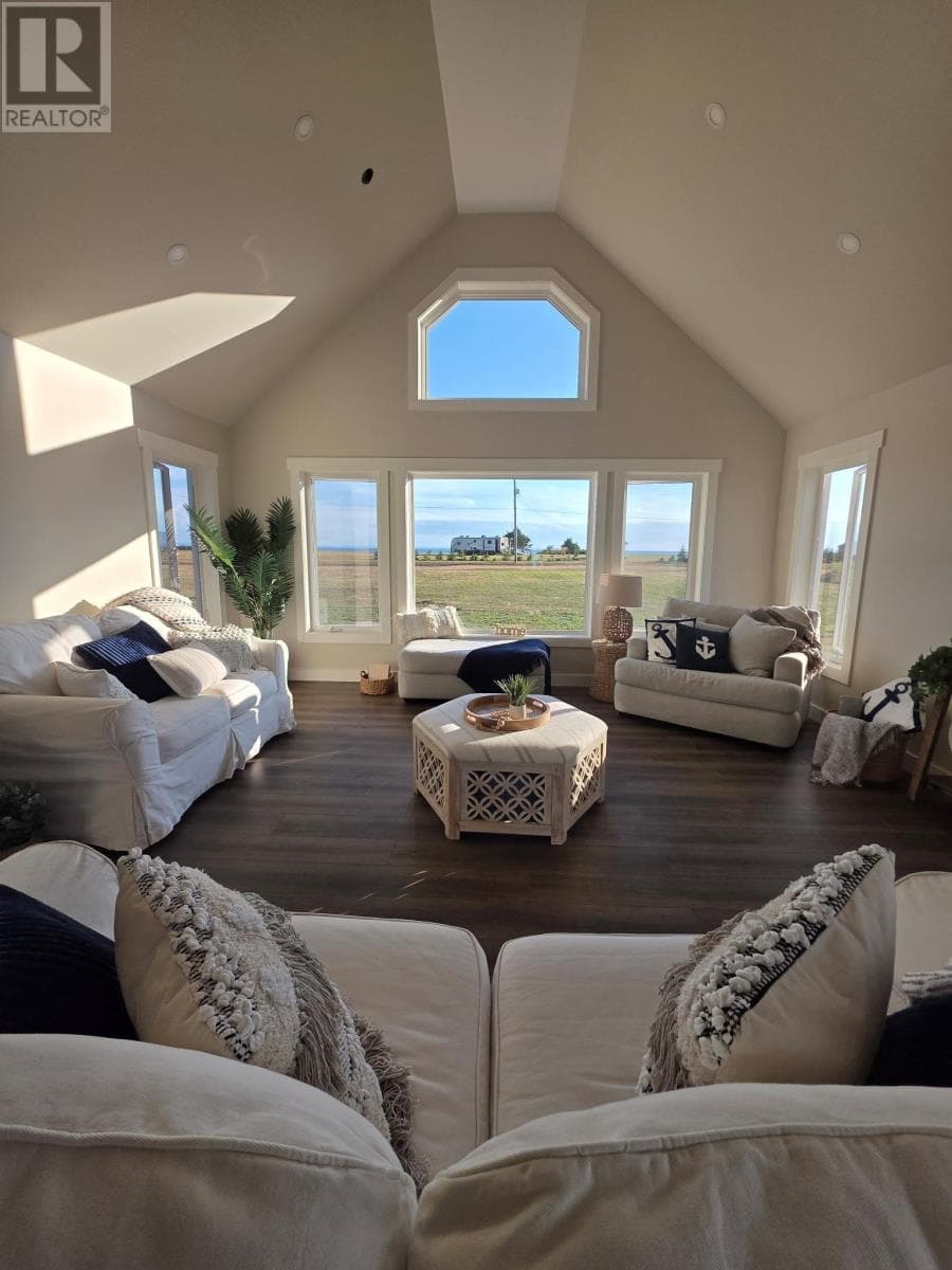 8 Waterview Lane photo 2