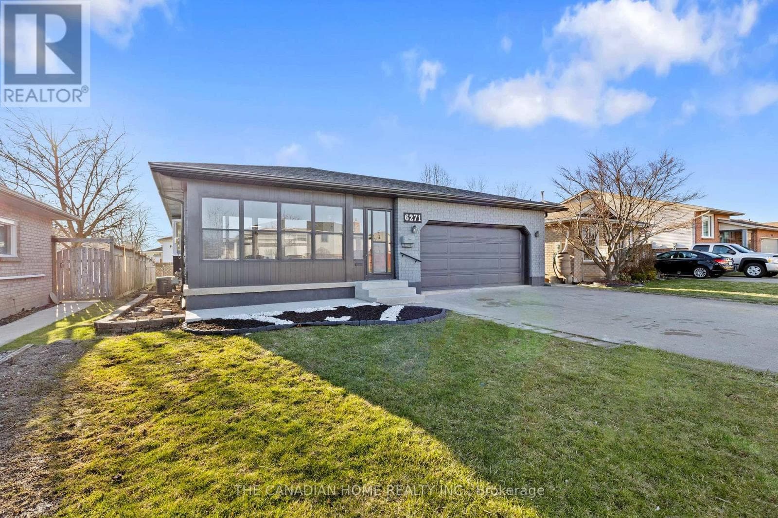 6271 SHERRI AVENUE W photo 2