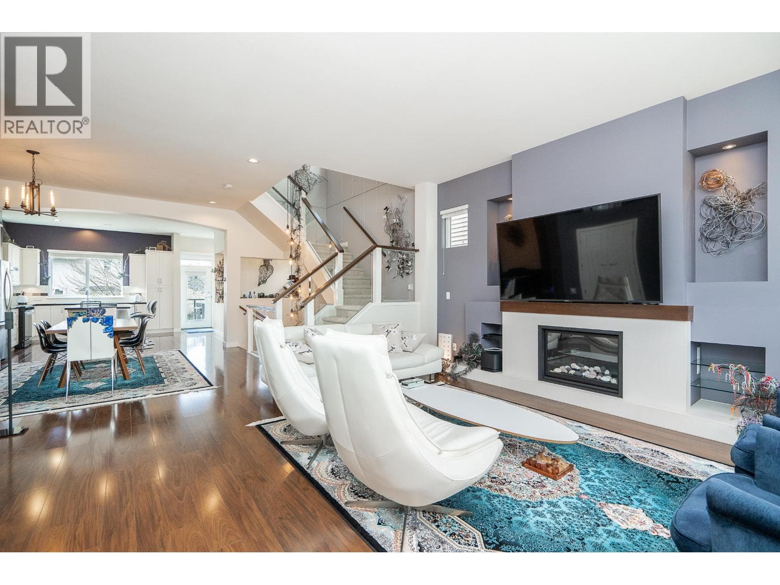 1420 COAST MERIDIAN ROAD photo 4