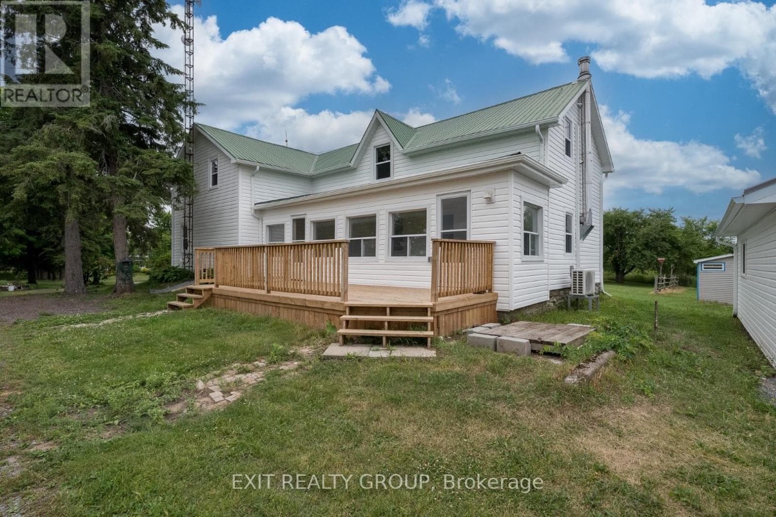 4 bed 2 bath single family at 169 EAST HUNGERFORD ROAD — $499,999