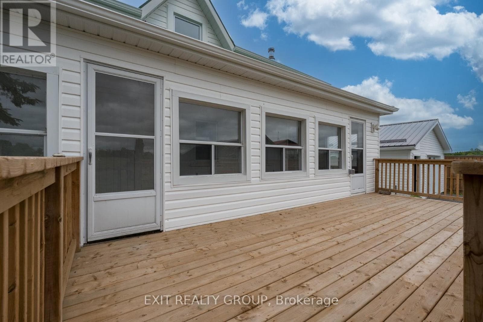 169 EAST HUNGERFORD ROAD photo 3