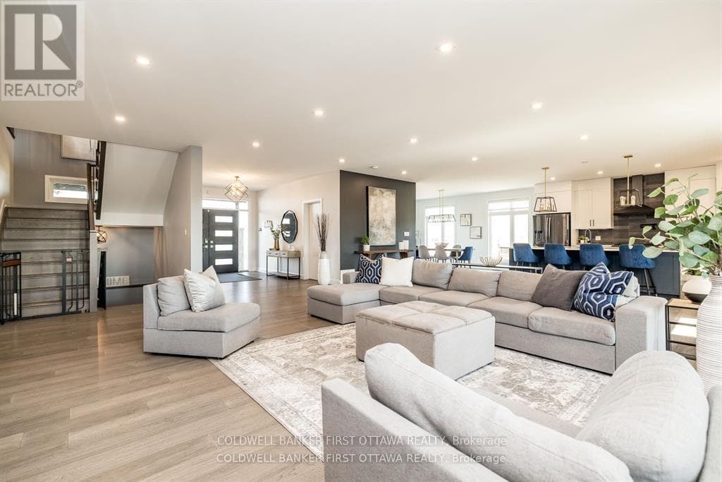 5758 FERNBANK ROAD photo 5