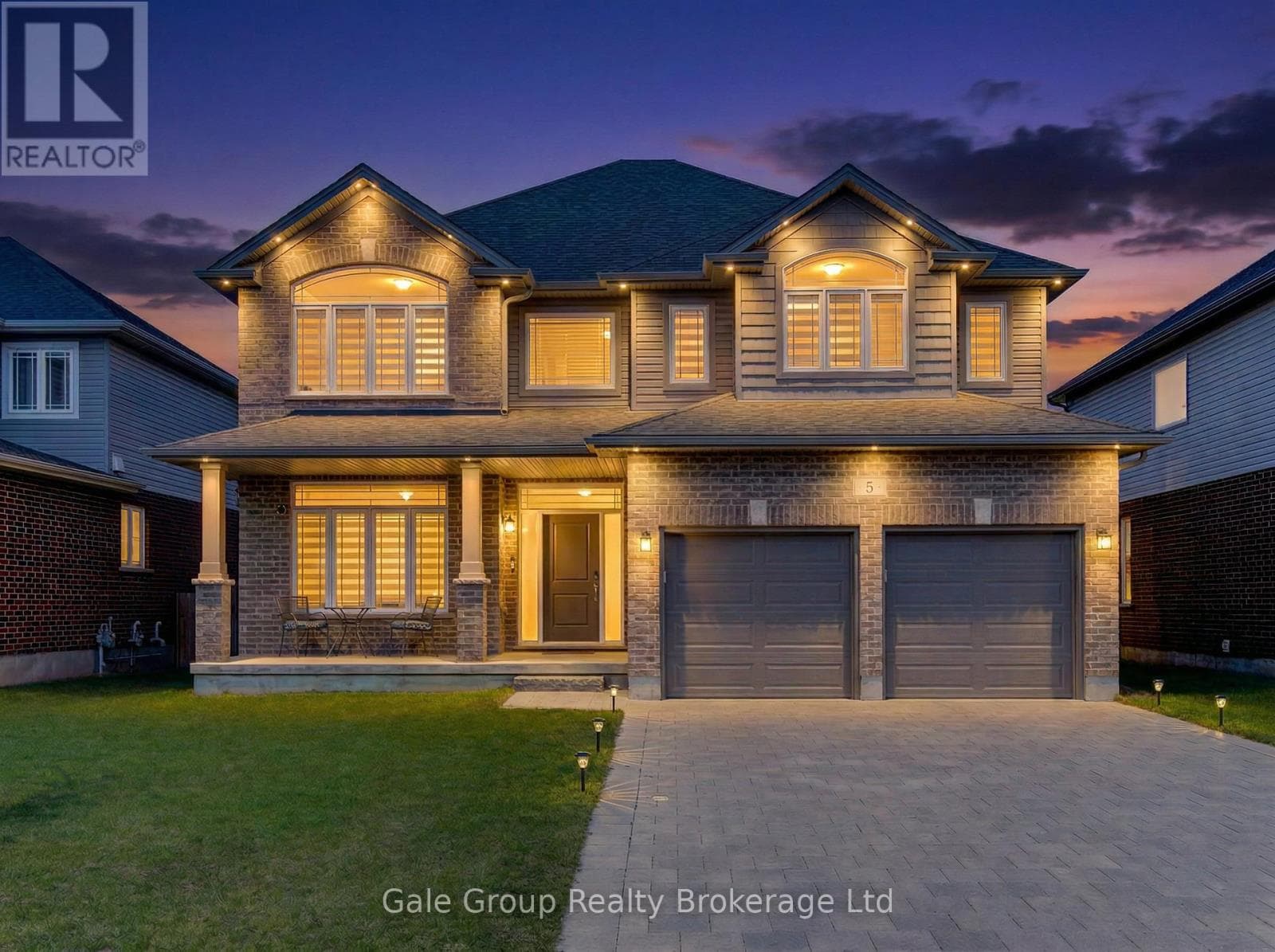 5 BALMORAL LANE photo 2