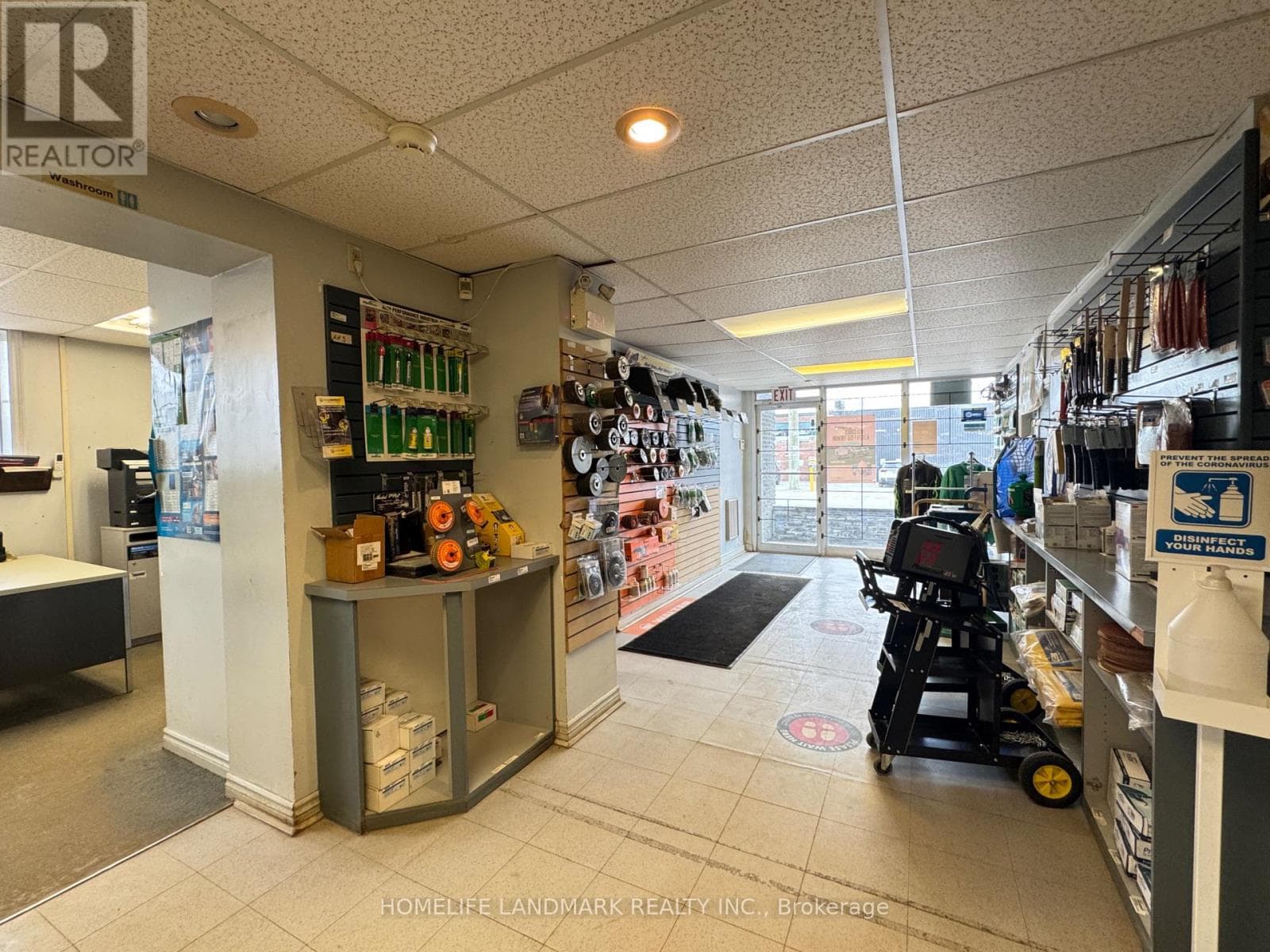156 JOHN STREET photo 3