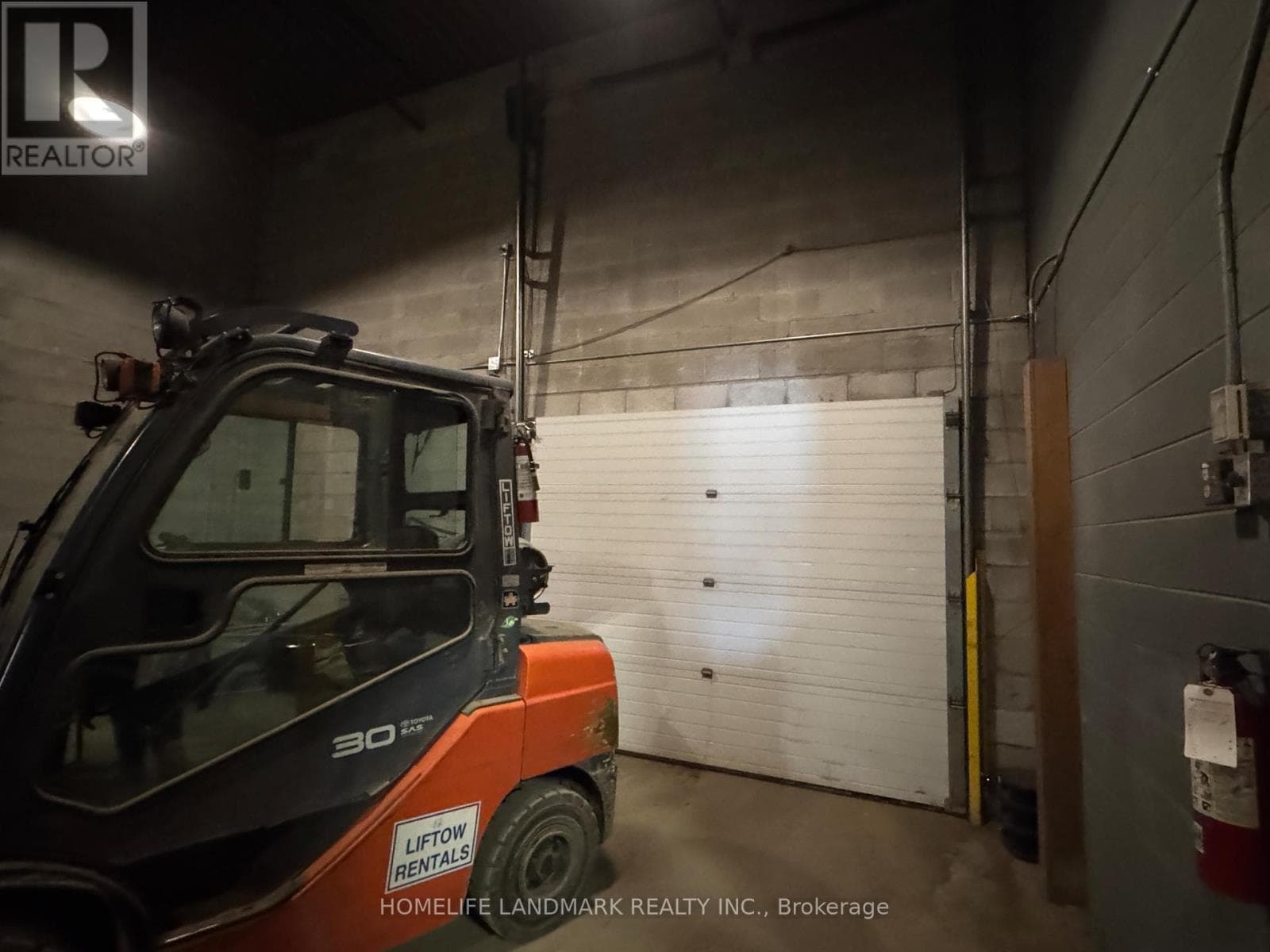 156 JOHN STREET photo 5