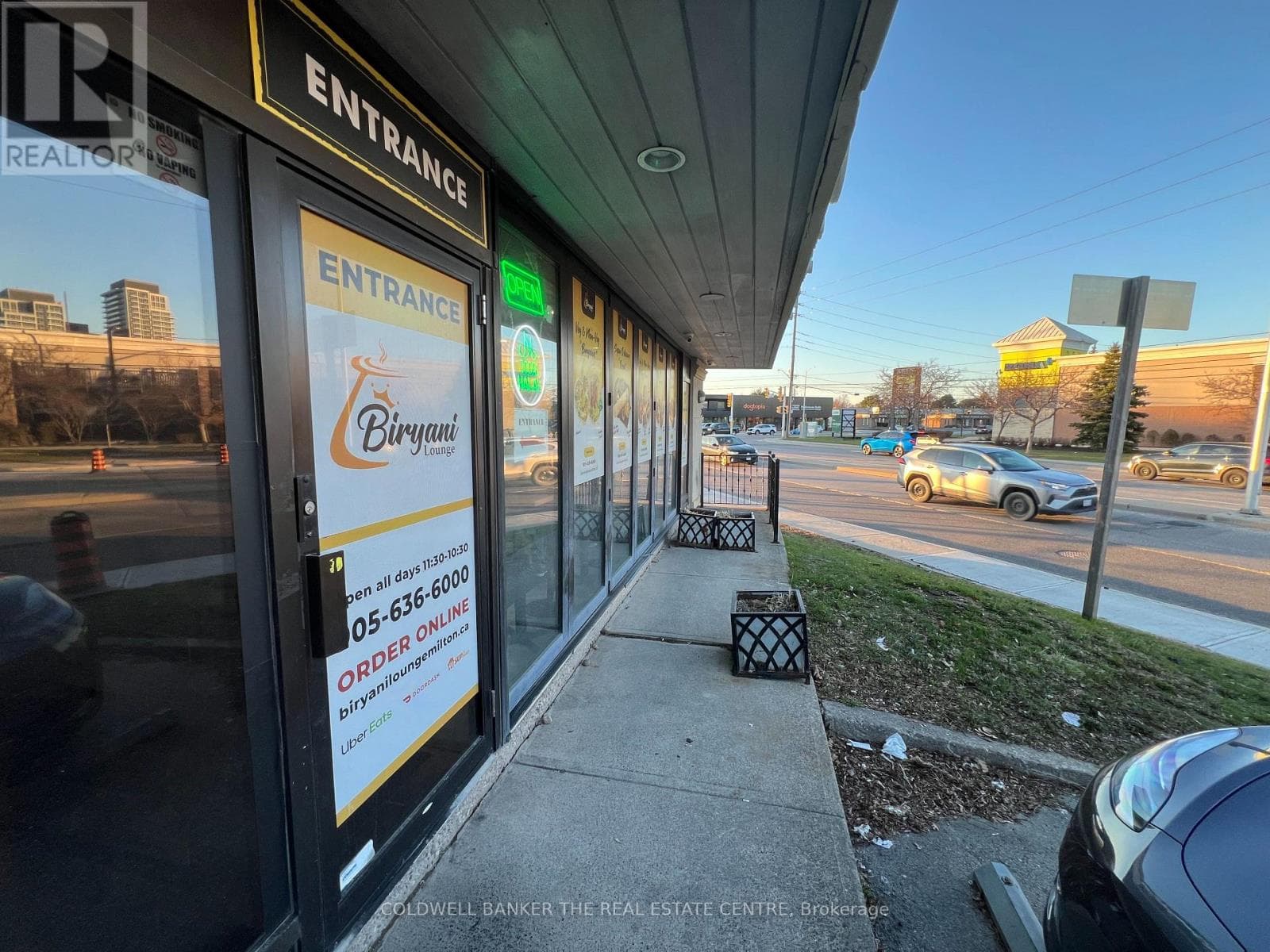 business at UNIT ADJ ONT/MAIN ST - 22 ONTARIO STREET S — $199,999