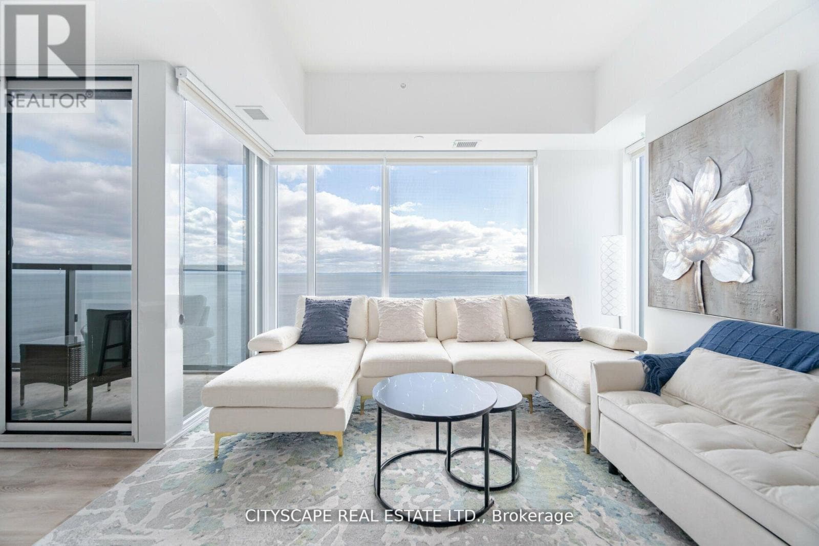 2 bed 2 bath single family at 1907 - 370 MARTHA STREET S — $879,999