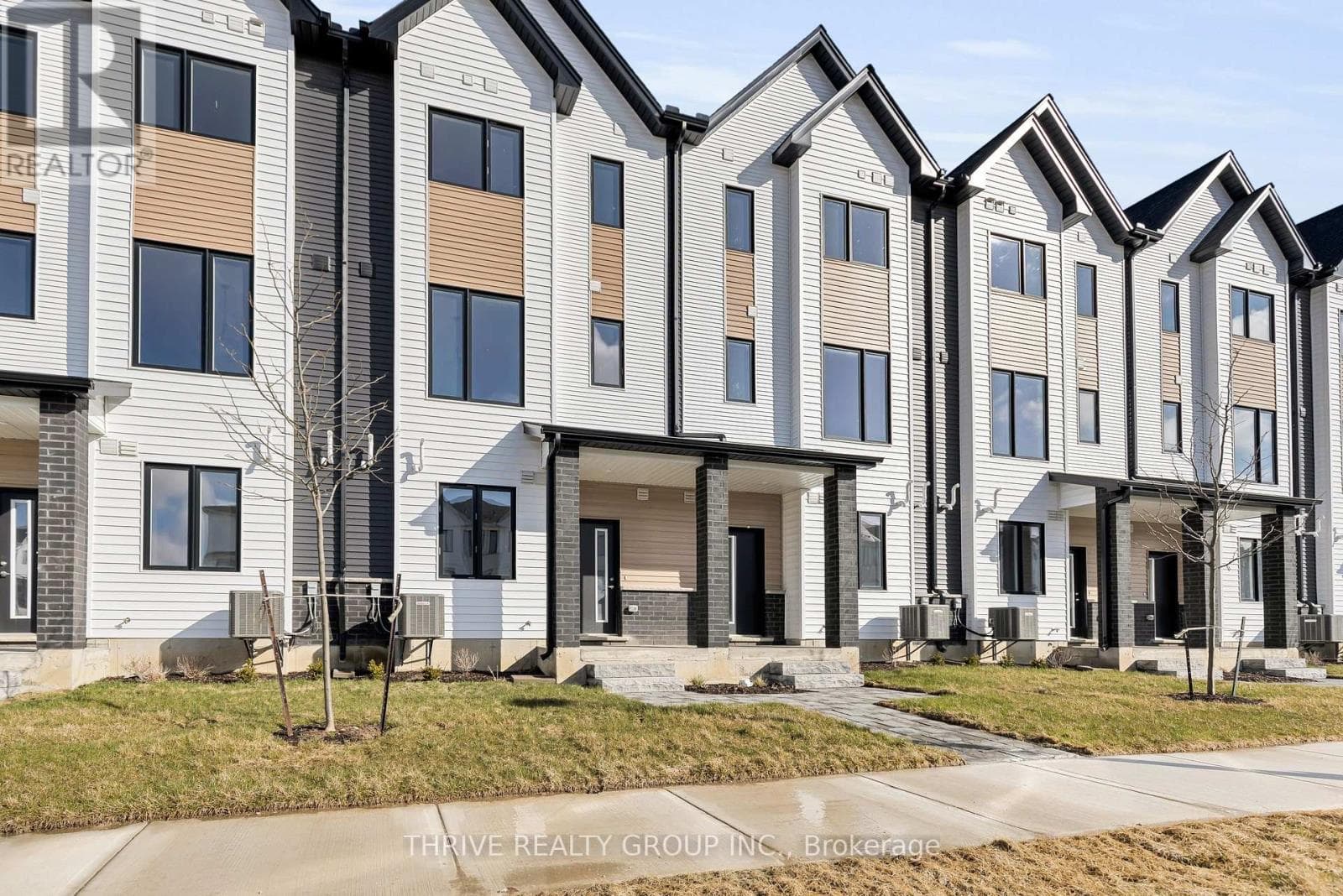 3 bed 3 bath single family at 72 - 1595 CAPRI CRESCENT — $485,900