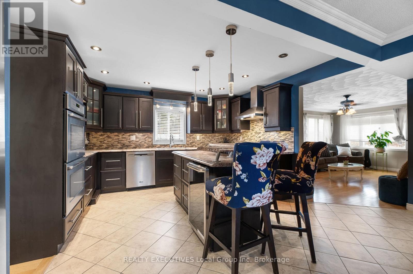 962 LAKESHORE DRIVE photo 5