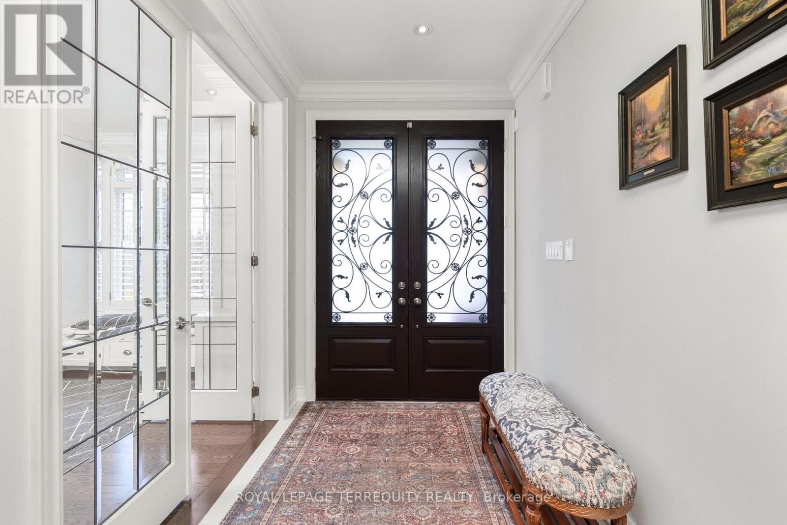 244 FREDERICK CURRAN LANE photo 5