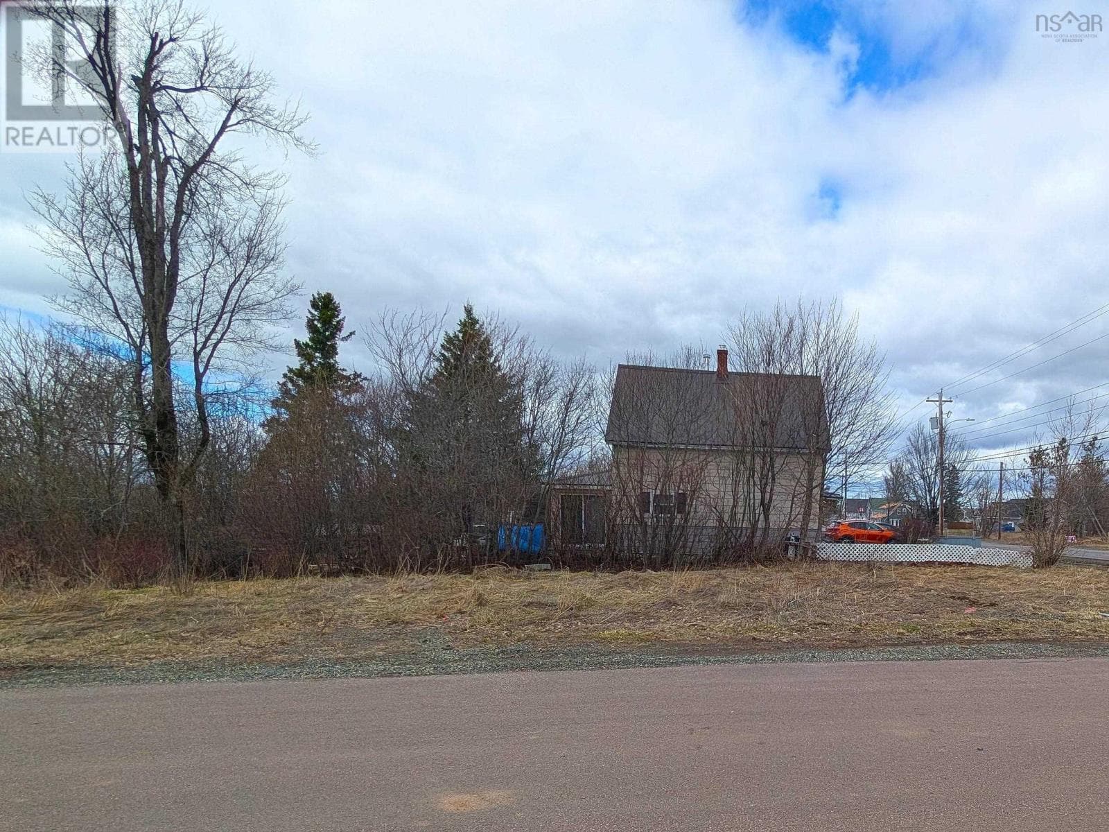 131 Herrett Road photo 3