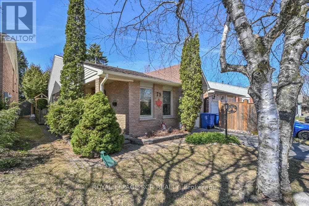 73 DUFFERIN STREET photo 2