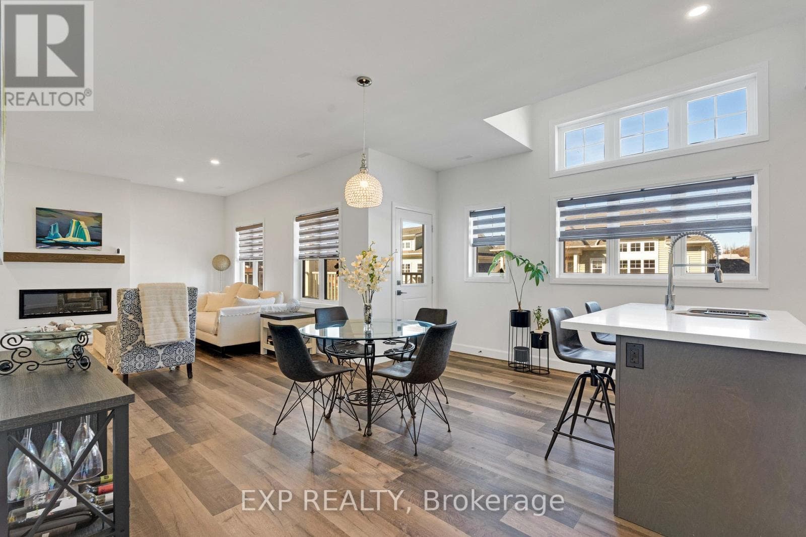 2 bed 2 bath single family at 9B SHORES LANE — $533,000