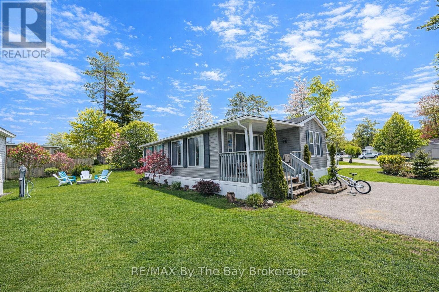 3 bed 1 bath single family at 13 CHIPPEWA TRAIL — $149,900