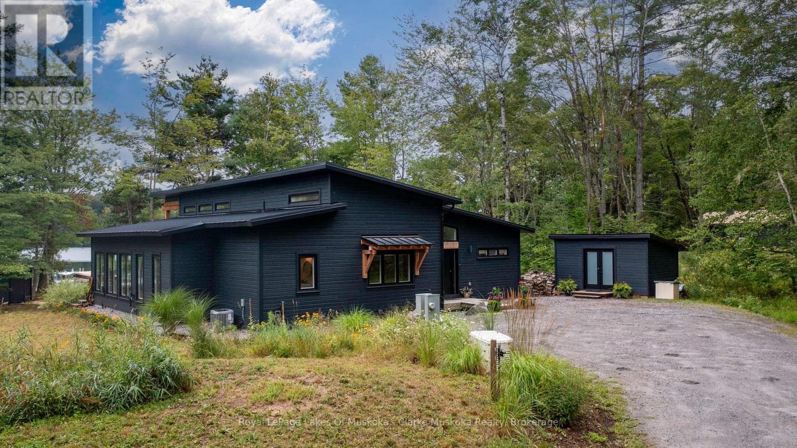 56 BLAIR POINT ROAD photo 2