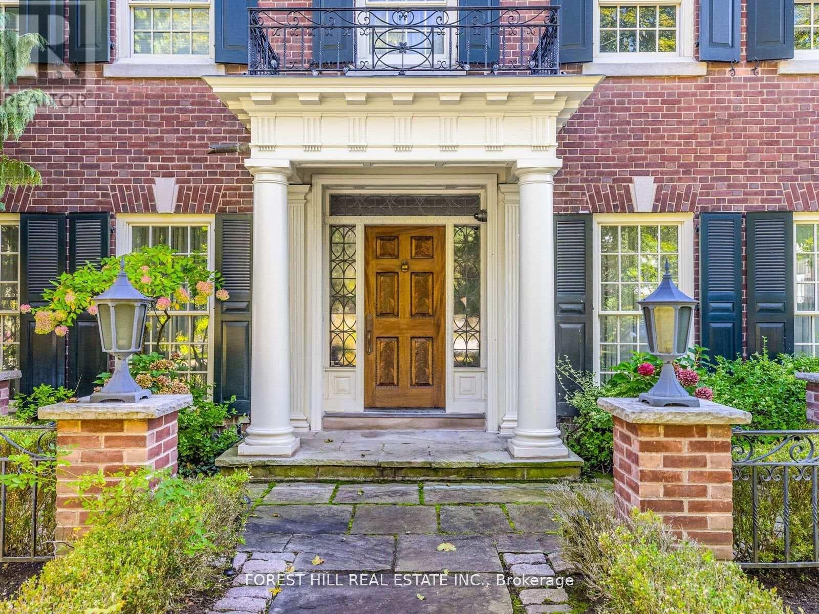 11 DEWBOURNE AVENUE photo 3