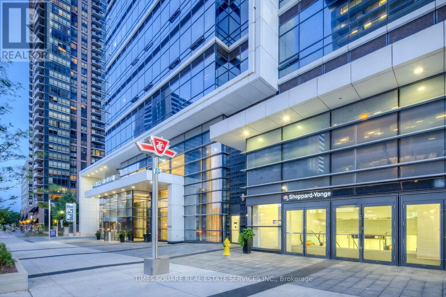 2318 - 5 SHEPPARD AVENUE E photo 3