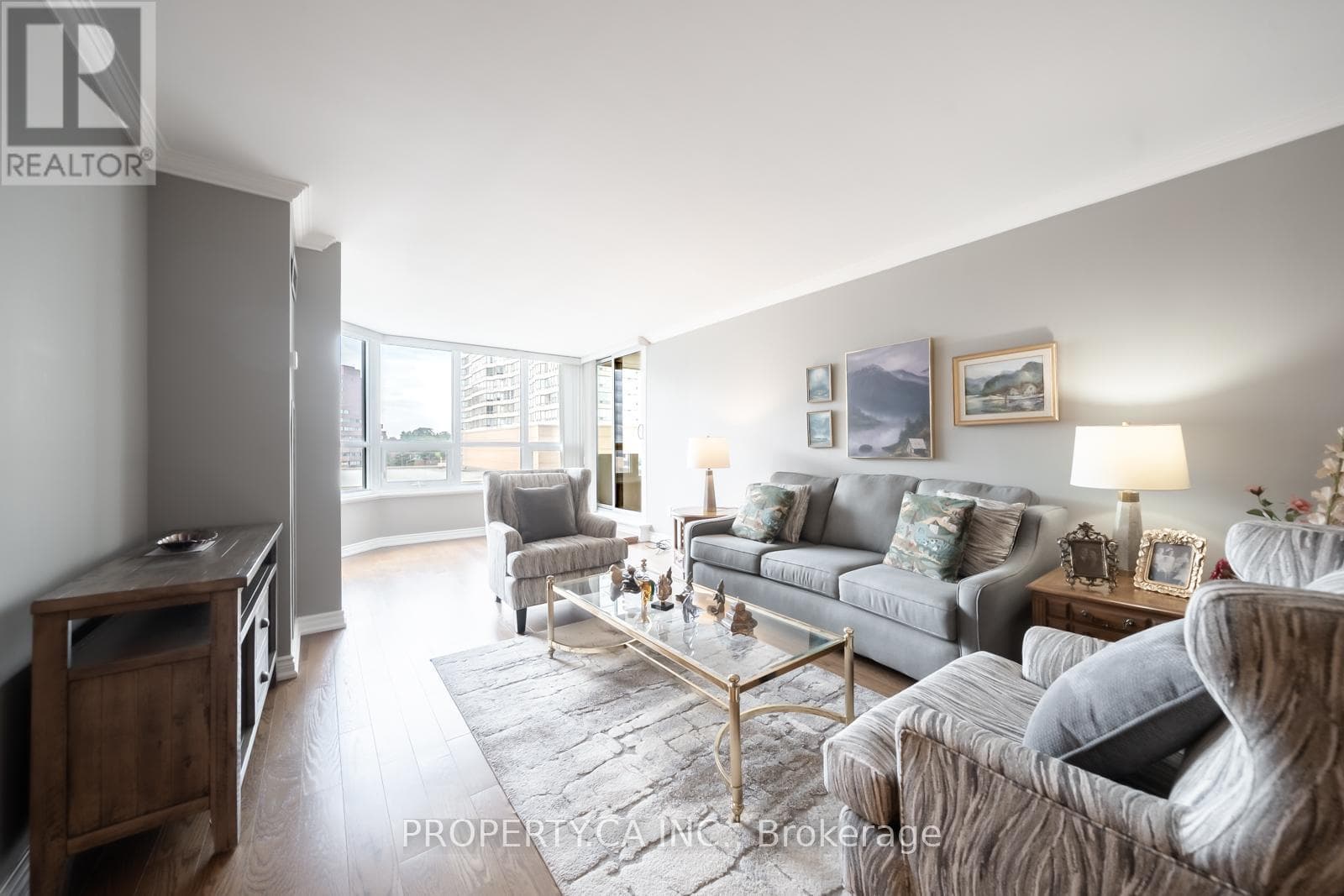 604 - 65 SPRING GARDEN AVENUE photo 5