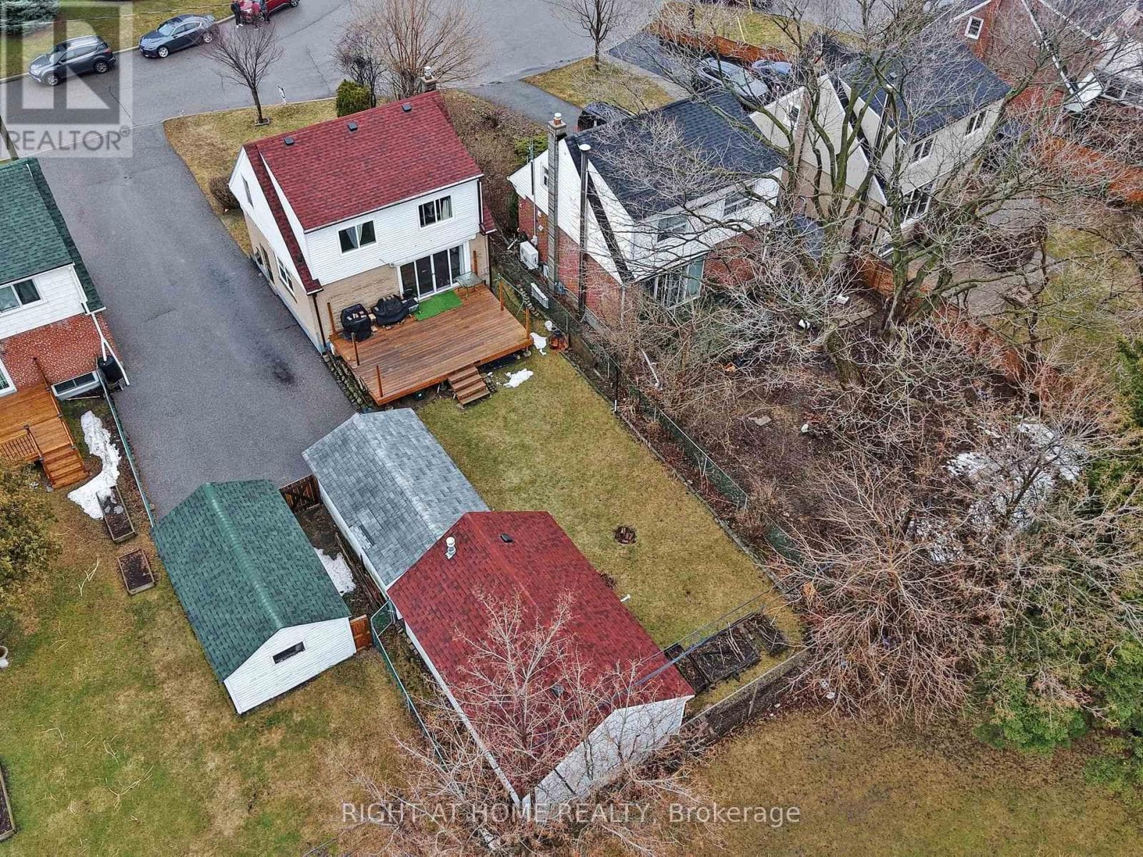 46 GLENSHEPHARD DRIVE photo 3