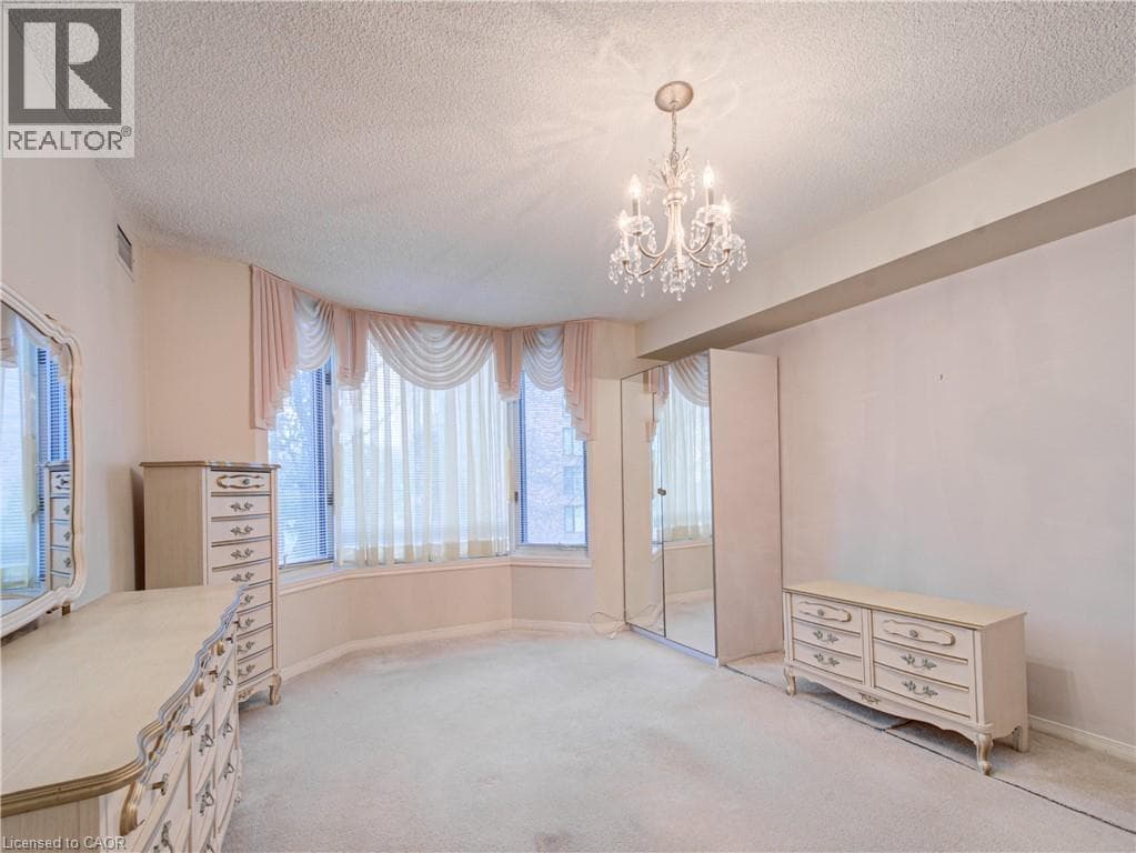 200 LIMERIDGE Road W Unit# 201 photo 4
