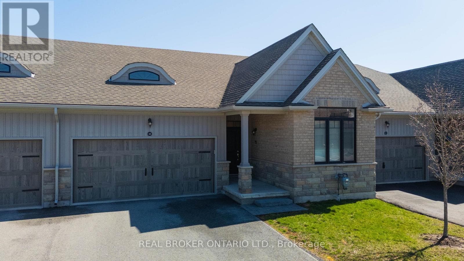 2 bed 3 bath single family at 18 BORDEN TRAIL — $689,900