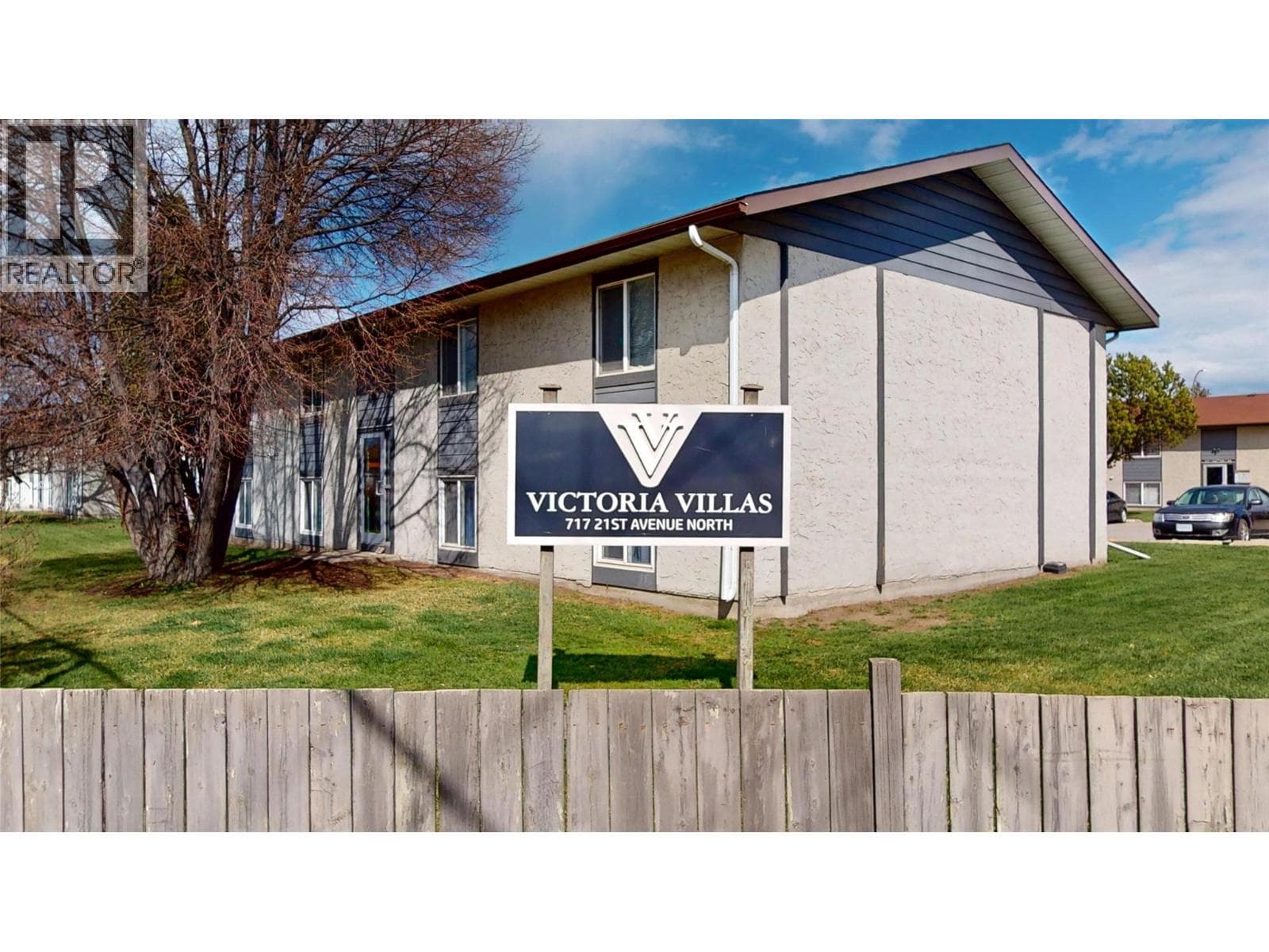 2 bed 1 bath single family at 717 21ST Avenue N Unit# 33 — $229,000