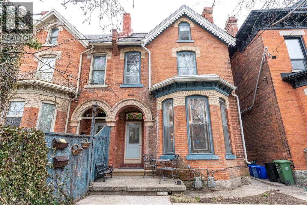 4 bed 4 bath single family at 127 EAST Avenue S — $639,900
