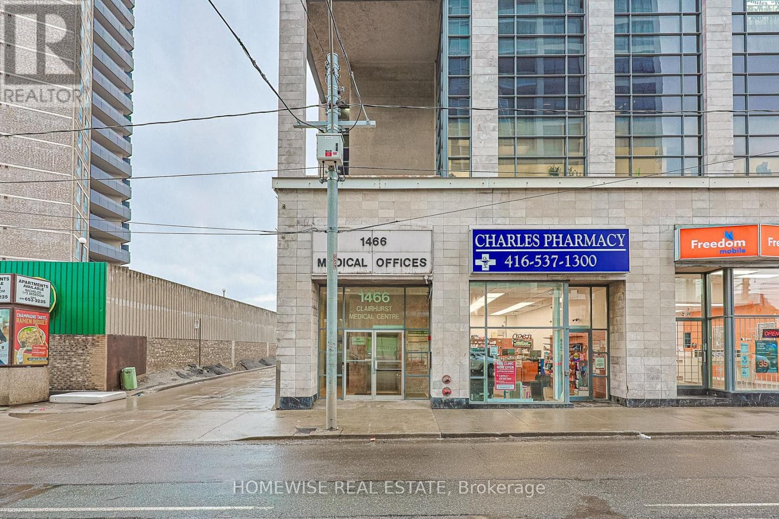 302 - 1466 BATHURST STREET photo 2