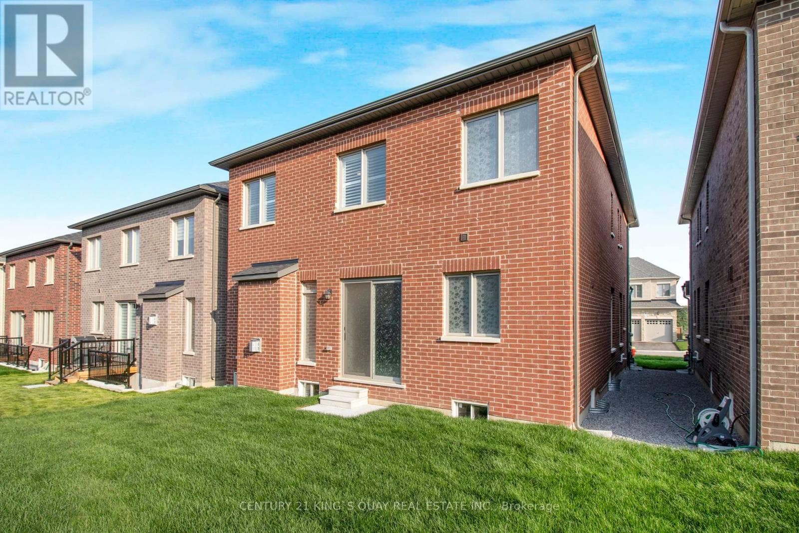 38 TIPP DRIVE photo 4