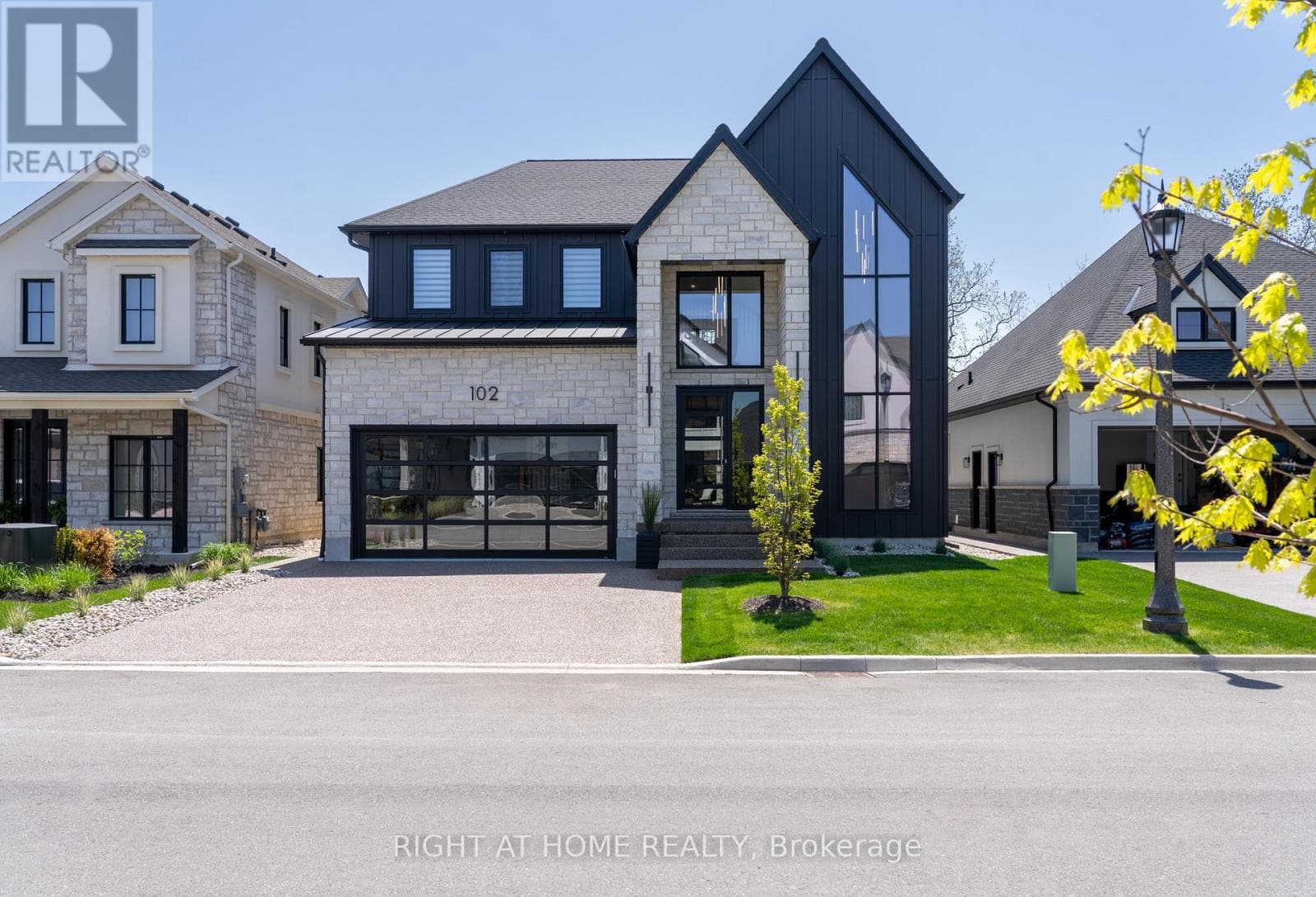 102 MILLPOND ROAD photo 2