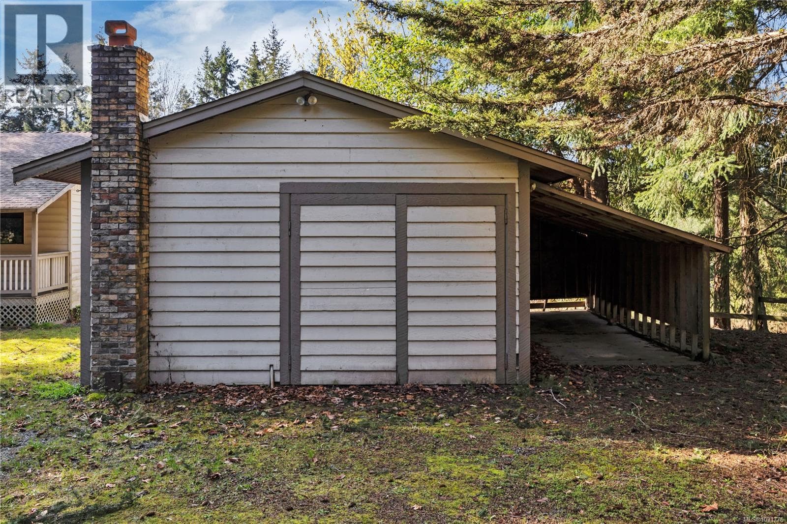 3080 Wild Rose Blvd photo 3