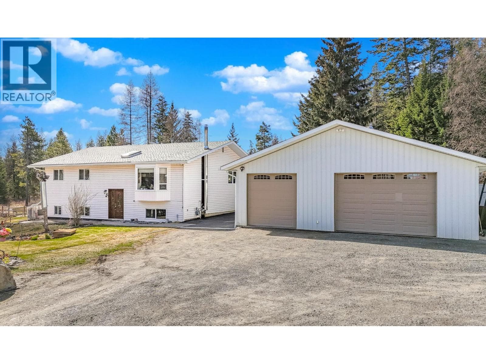 2873 SIMPSON Road photo 3