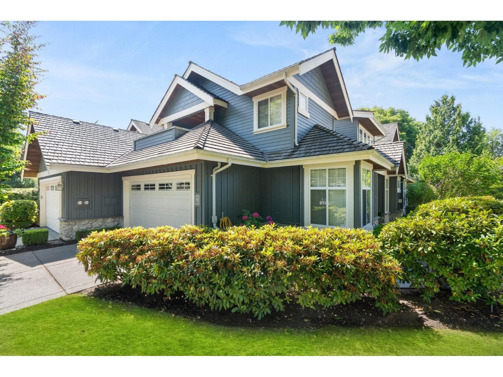 9 15715 34 AVENUE photo 2