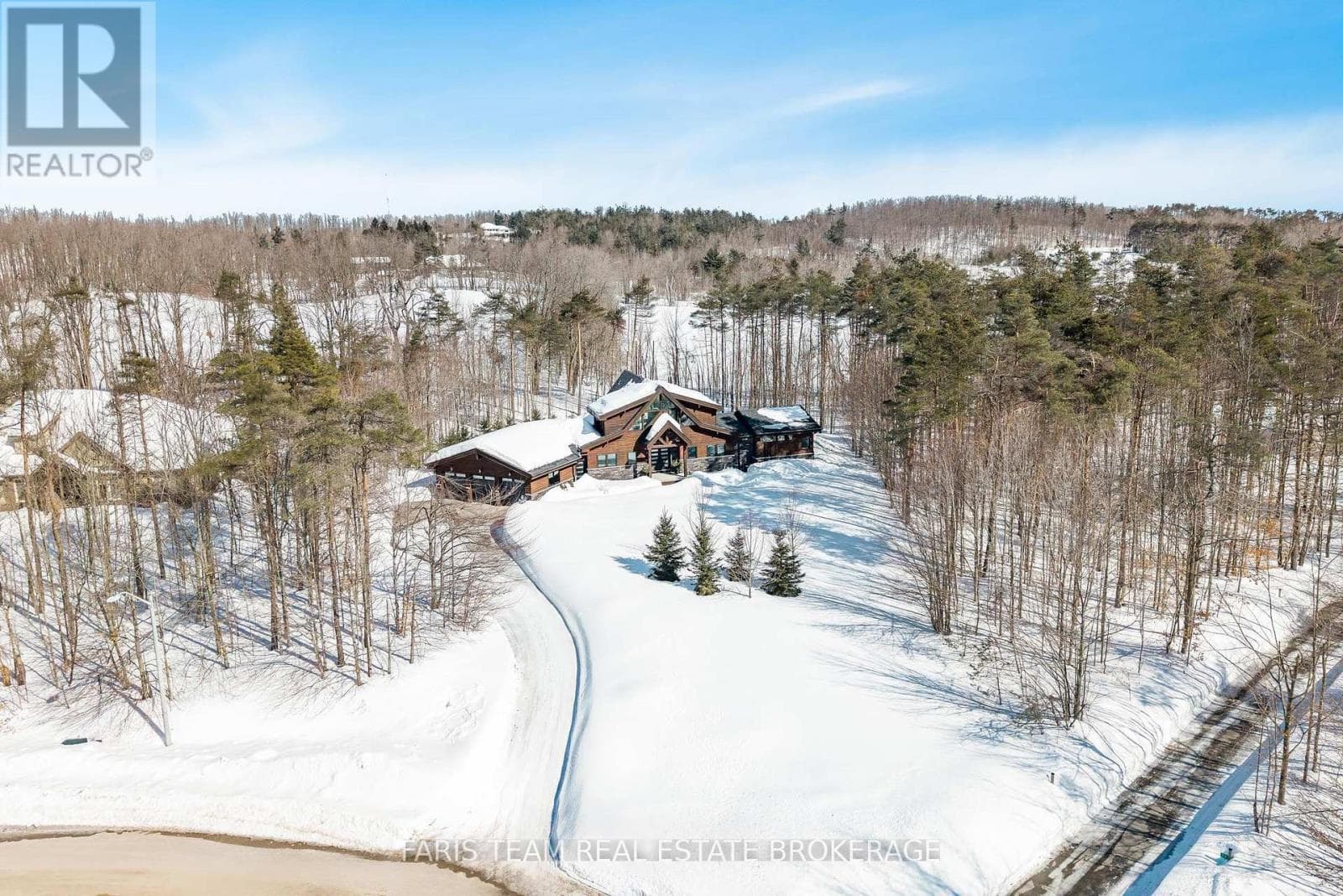 22 HOUBEN CRESCENT photo 2