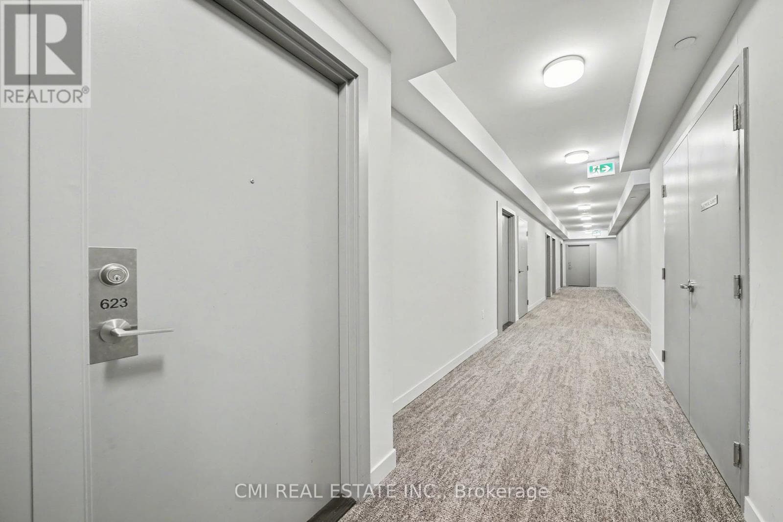 623 - 859 THE QUEENSWAY photo 3