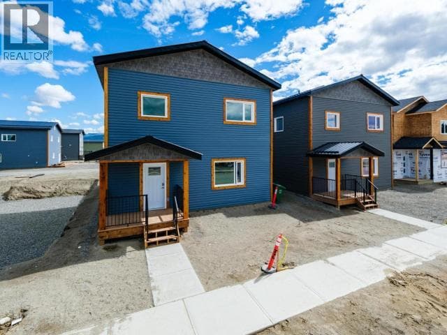 3 bed 3 bath single family at 24 BERYL PLACE — $669,000
