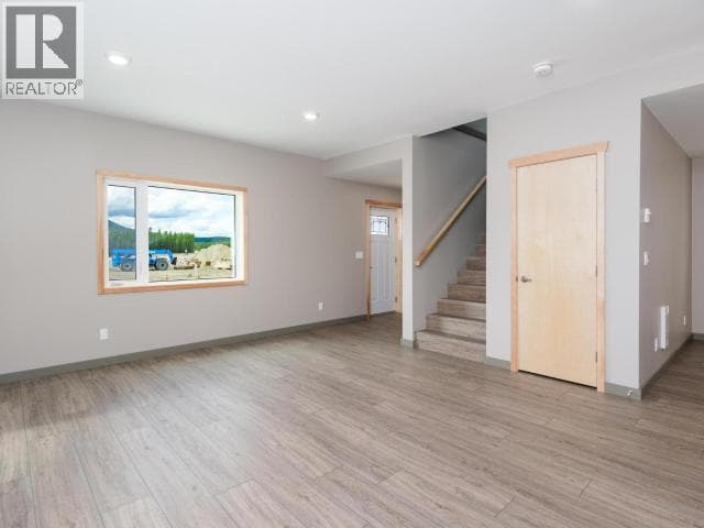 24 BERYL PLACE photo 4