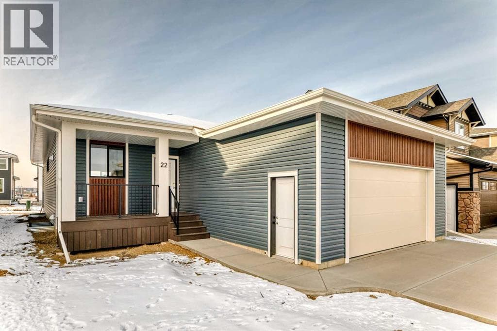 3 bed 2 bath single family at 22 Tagish Avenue — $579,900