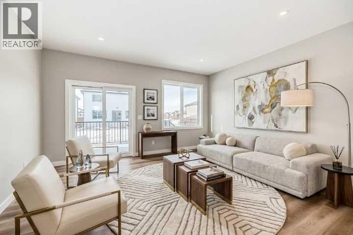 22 Tagish Avenue photo 5