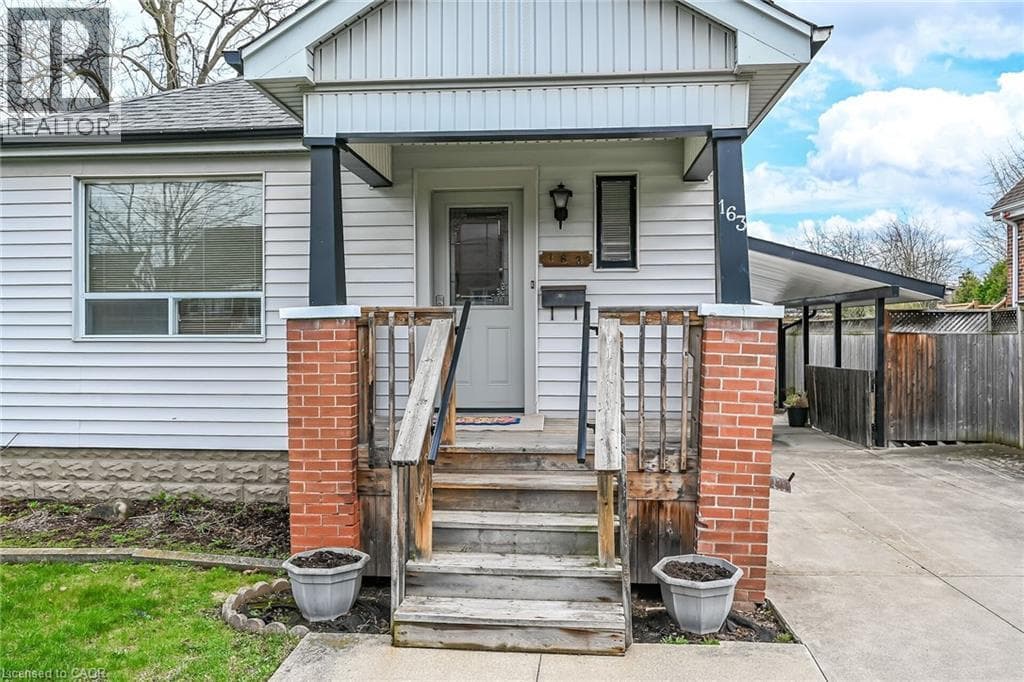163 ROSEDALE Avenue photo 3