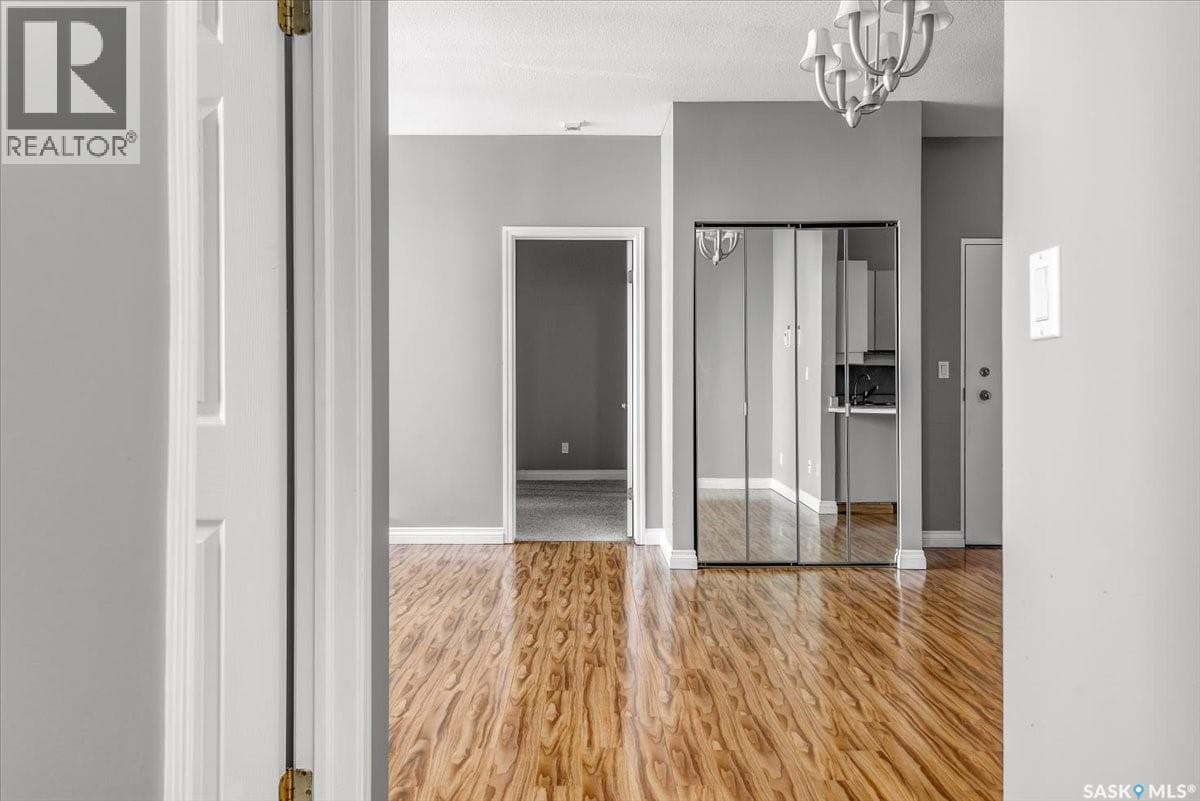 801 1867 Hamilton STREET — photo 4
