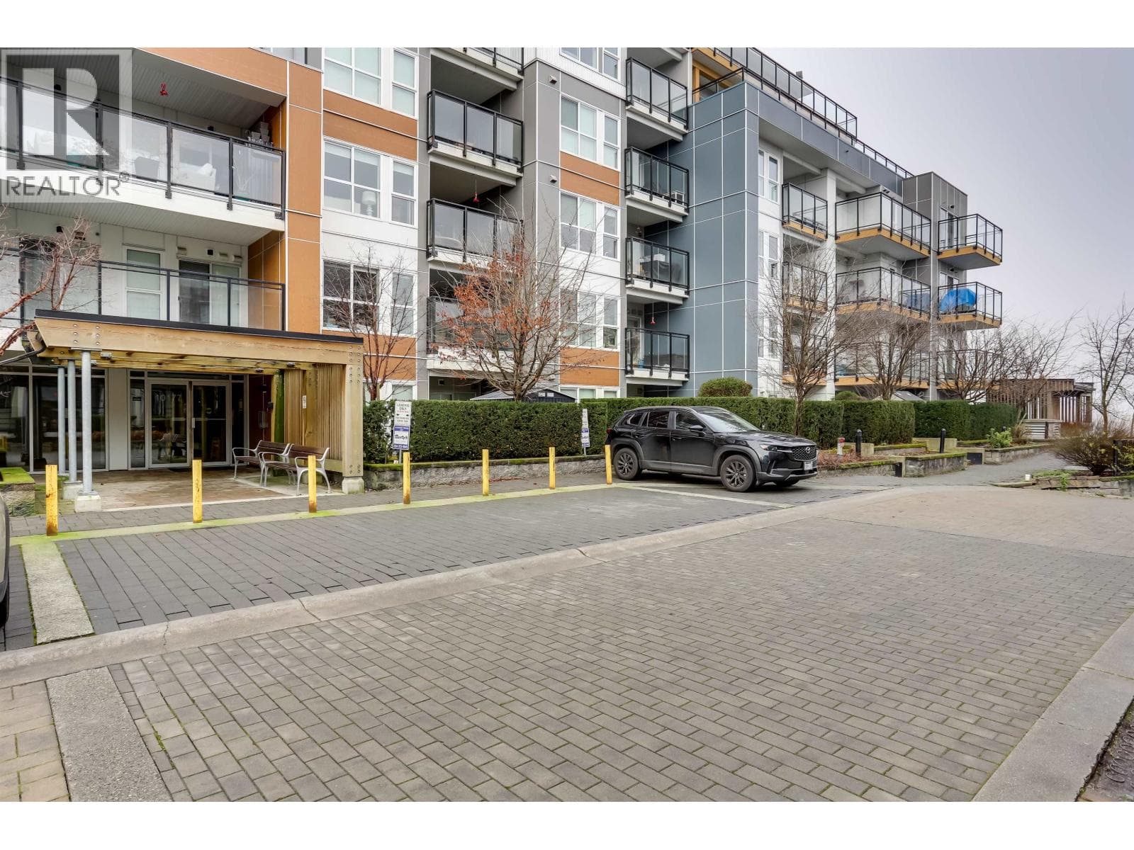 608 10177 RIVER DRIVE photo 2