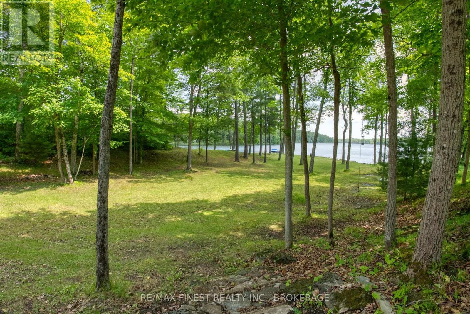 855A CROW LAKE ROAD photo 4