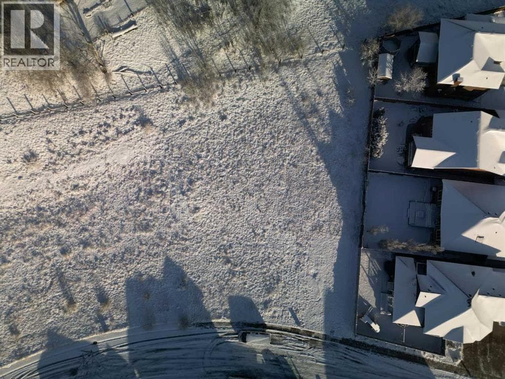 8 Canyon Creek Drive SW photo 2