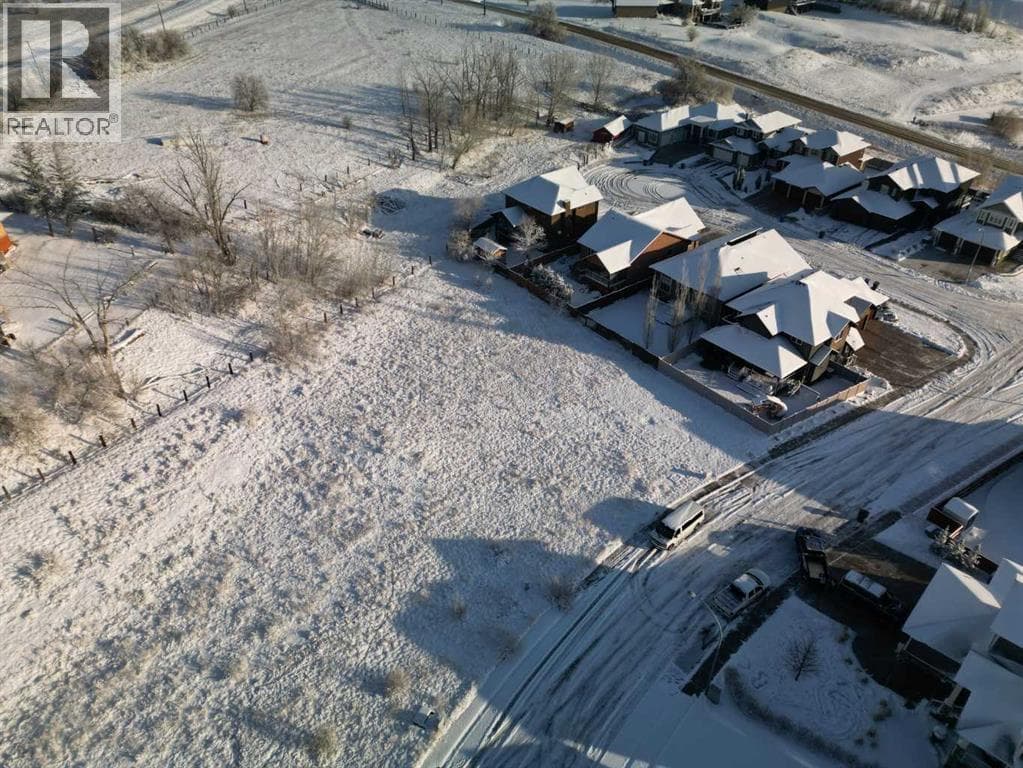8 Canyon Creek Drive SW photo 3