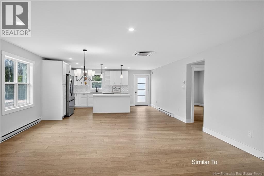 8 Bellbottom Way photo 3