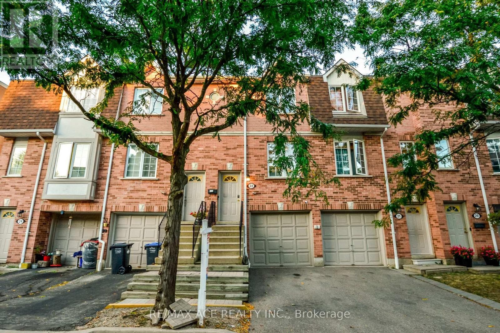 3 bed 2 bath single family at 22 - 1525 SOUTH PARADE COURT — $729,000